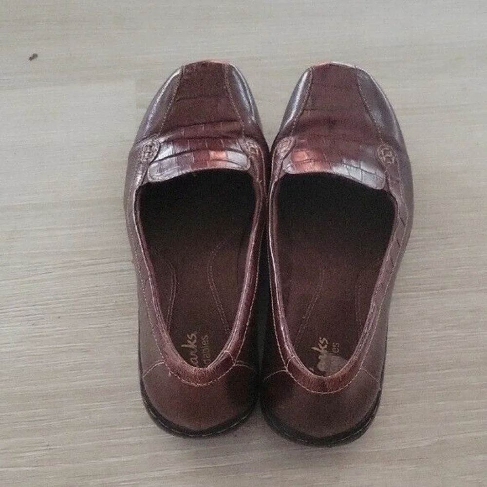 Clarks bendable Loafers Brown Leather Crocodile Embossed Slip On Comfort Shoes 8